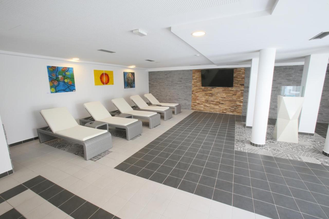 25h Spa-residenz Luxury Pools Garden Private Apartment Neusiedl am See