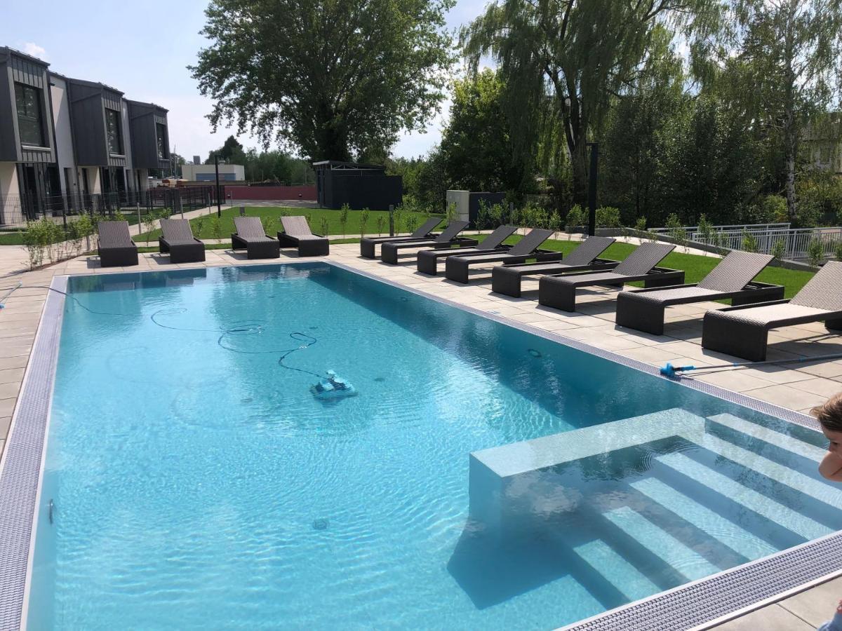 25h Spa-residenz Luxury Pools Garden Private Apartment