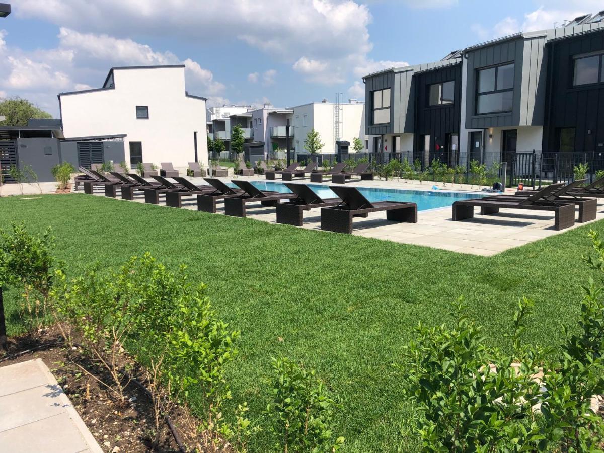 25h Spa-residenz Luxury Pools Garden Private Apartment Neusiedl am See